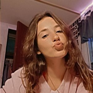 Meet your Posher, Makenzie